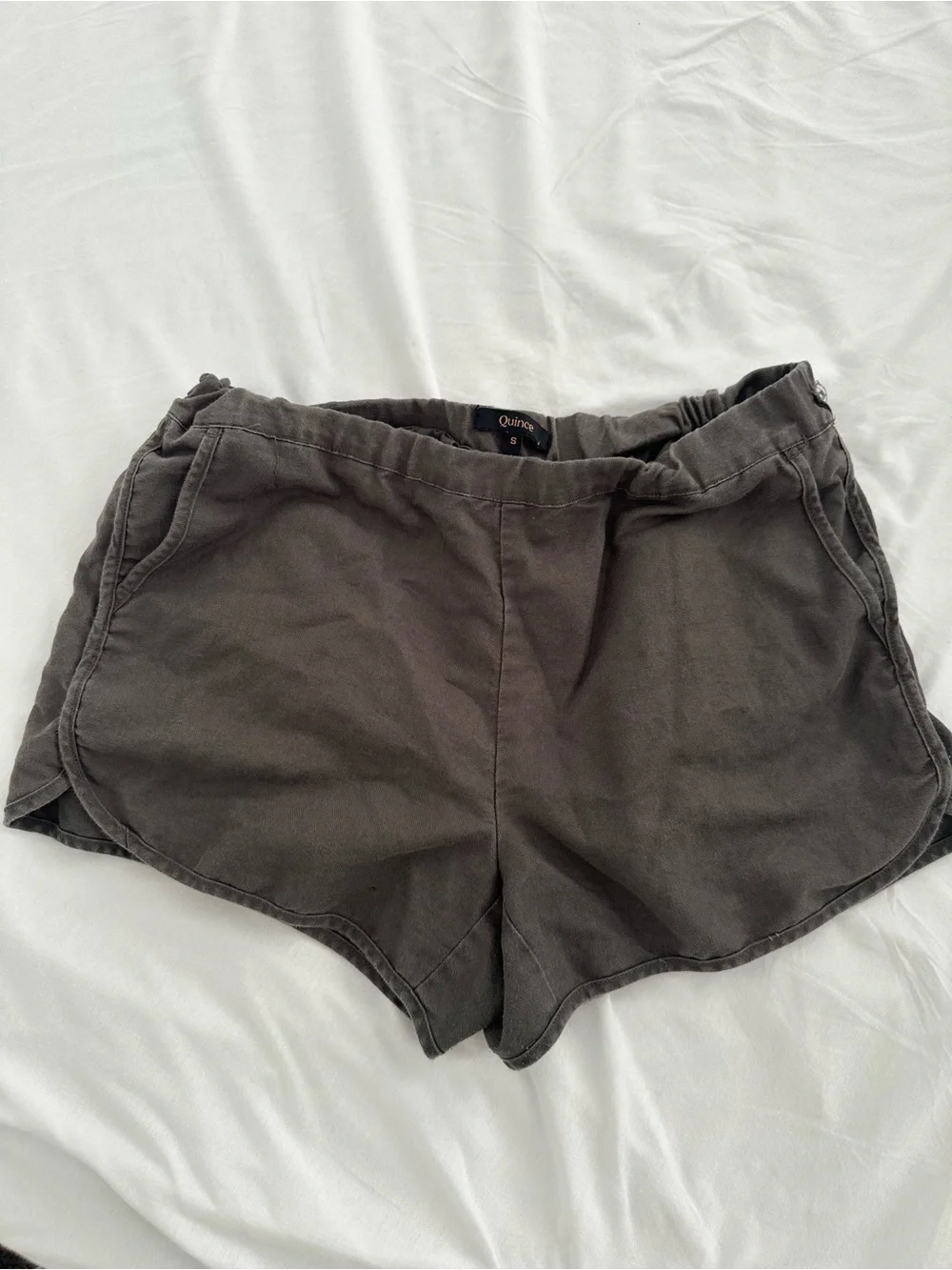 Quince Shorts